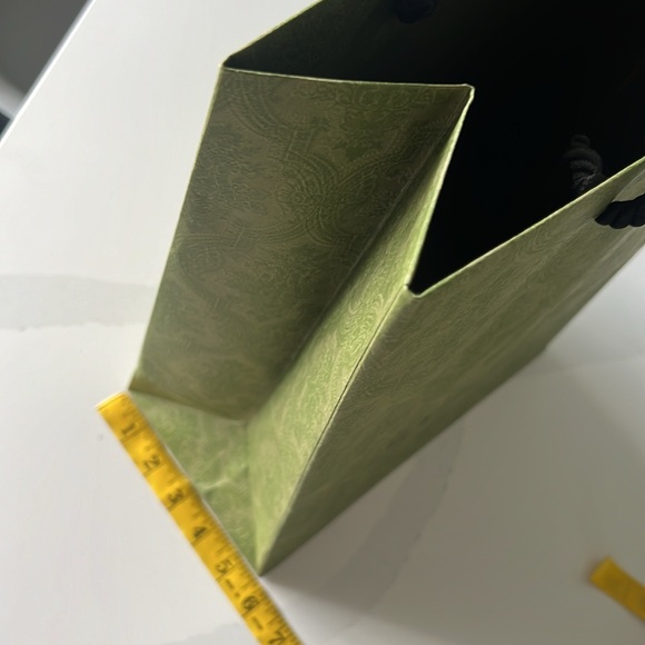 Gucci paper bag - Picture 3 of 4